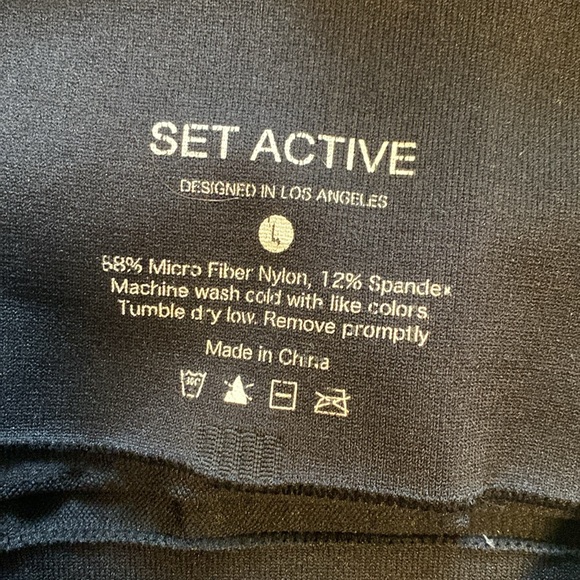 SET ACTIVE SCULPTFLEX® RIBBED Two Piece Set - Picture 5 of 7